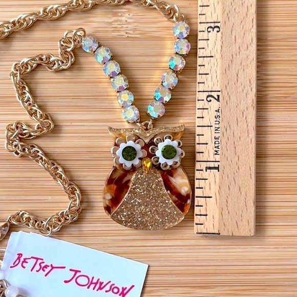 Brand New Betsey Johnson Owl Pendant Necklace Gold Tone Sparkly Fall Autumn - Picture 4 of 10